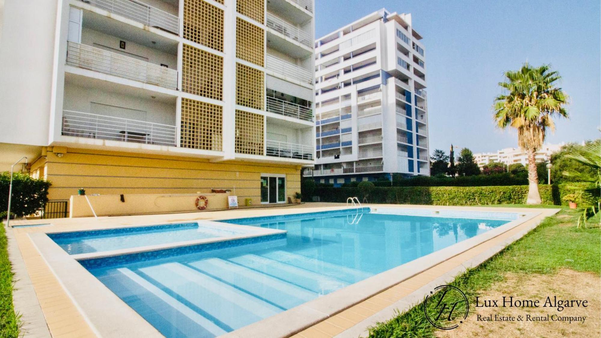 포티마오 Alegria - Shopping Center 150M - Pool - Parking - Terrace 아파트 외부 사진